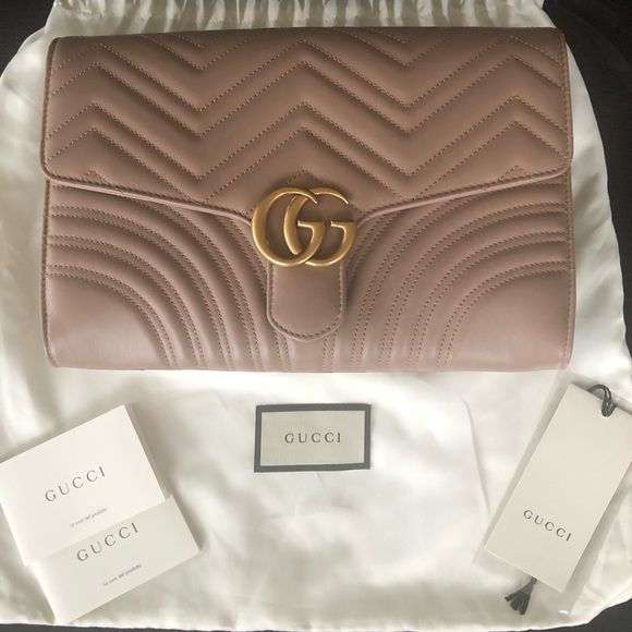 gucci marmont clutch pink